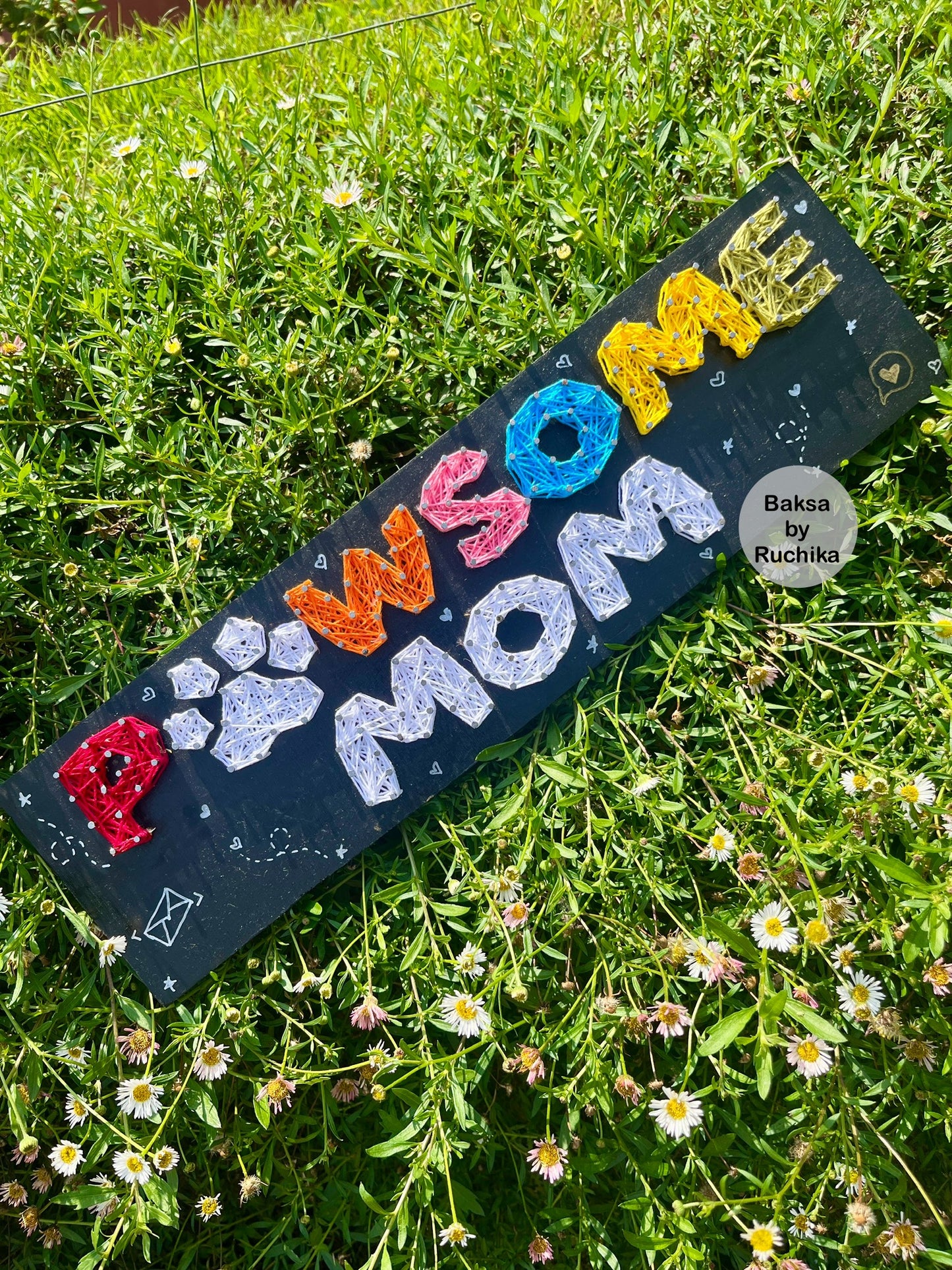 Pawsome Mom String Art